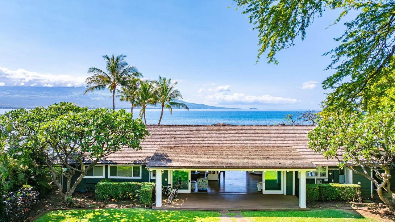 210 Hauoli St - Photo 1