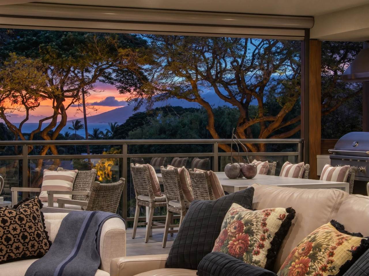 https://bt-photos.global.ssl.fastly.net/maui/1280_boomver_2_409909-2.jpg