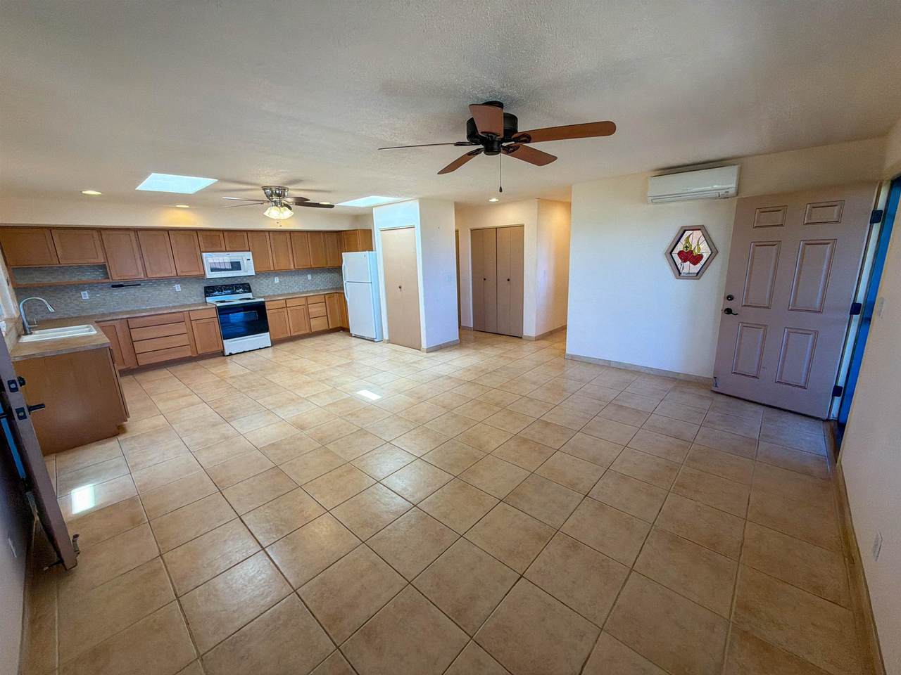 405 Palapalae Pl - Photo 1