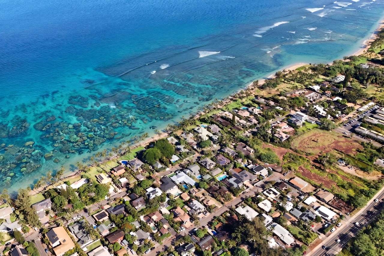 https://bt-photos.global.ssl.fastly.net/maui/1280_boomver_2_409952-2.jpg