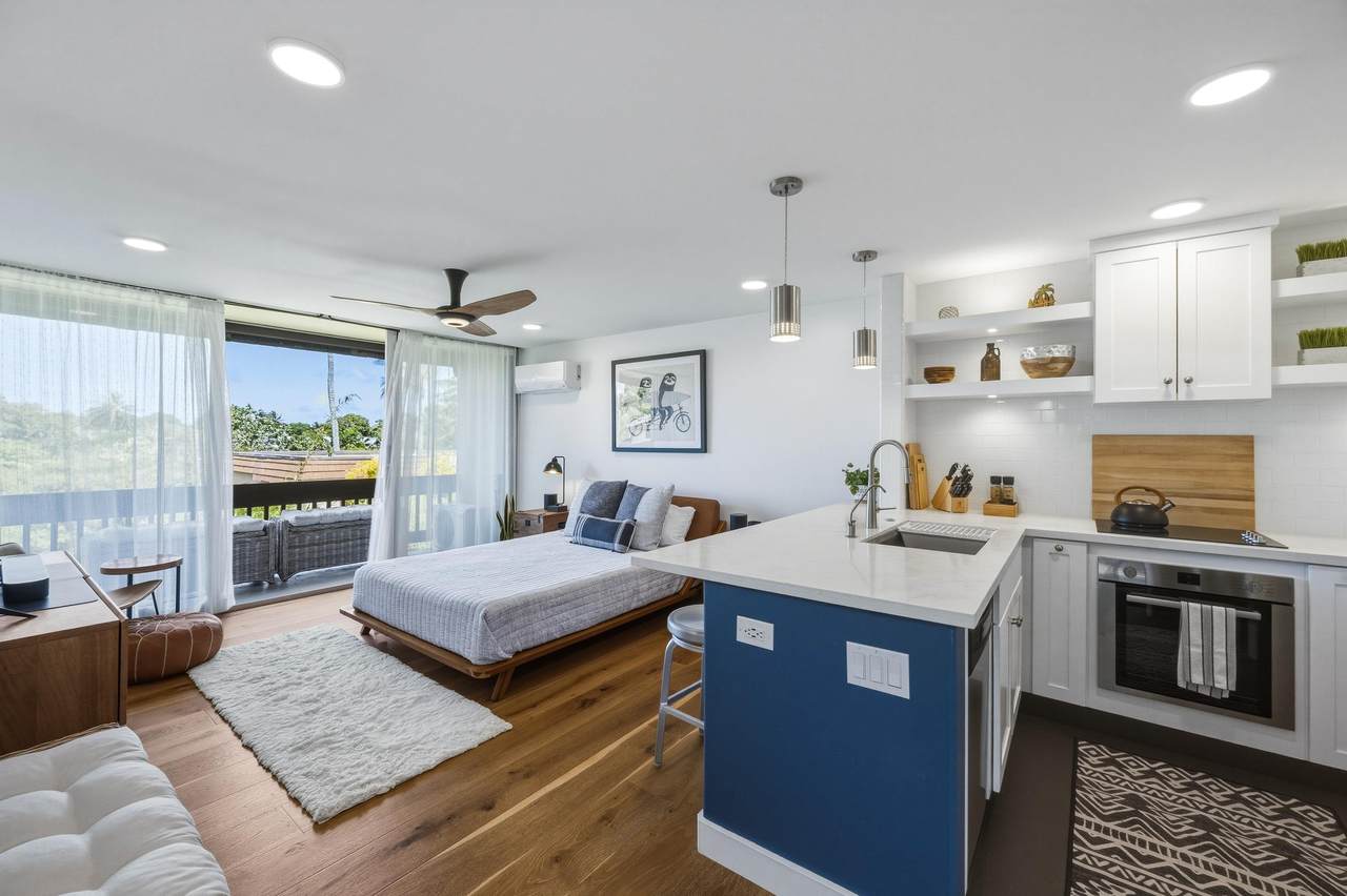 120 Hui Rd F - Photo 1