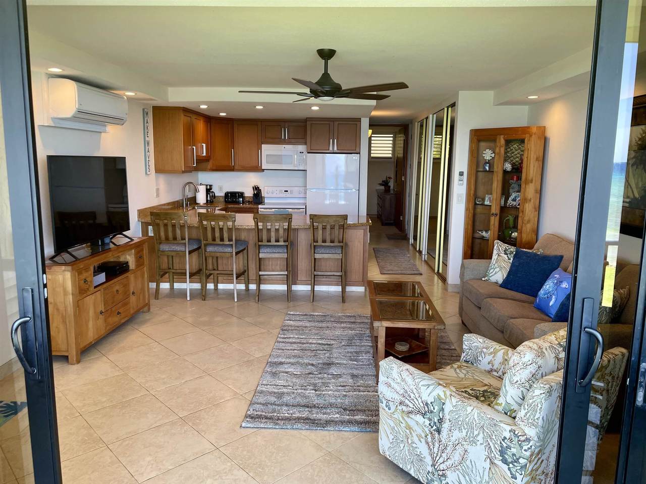 https://bt-photos.global.ssl.fastly.net/maui/1280_boomver_2_410462-2.jpg
