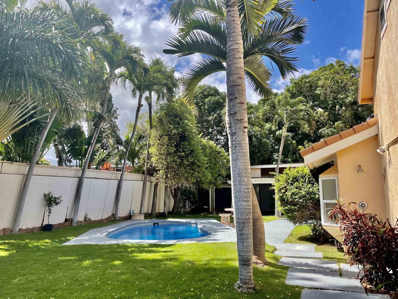 52 Ohukai Rd - Photo 1