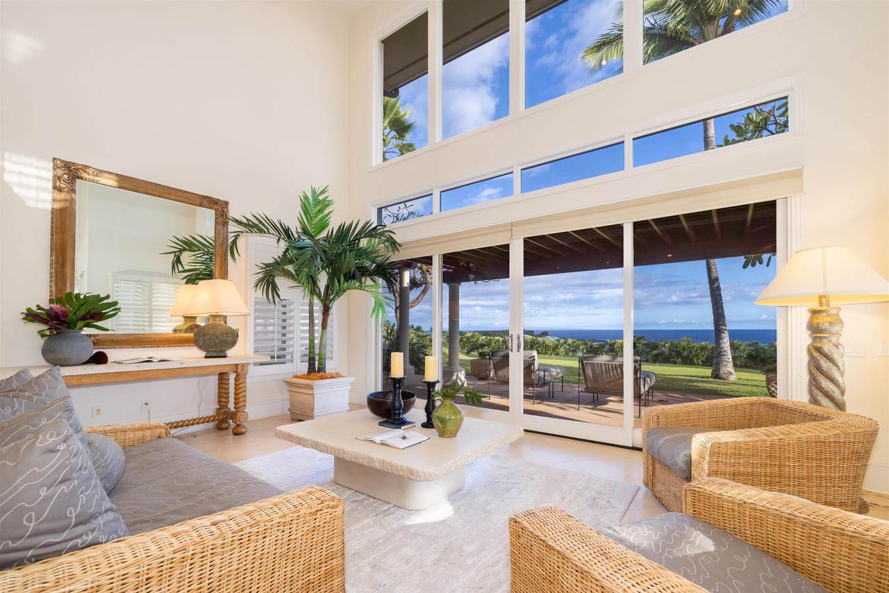 https://bt-photos.global.ssl.fastly.net/maui/1280_boomver_4_405181-3.jpg