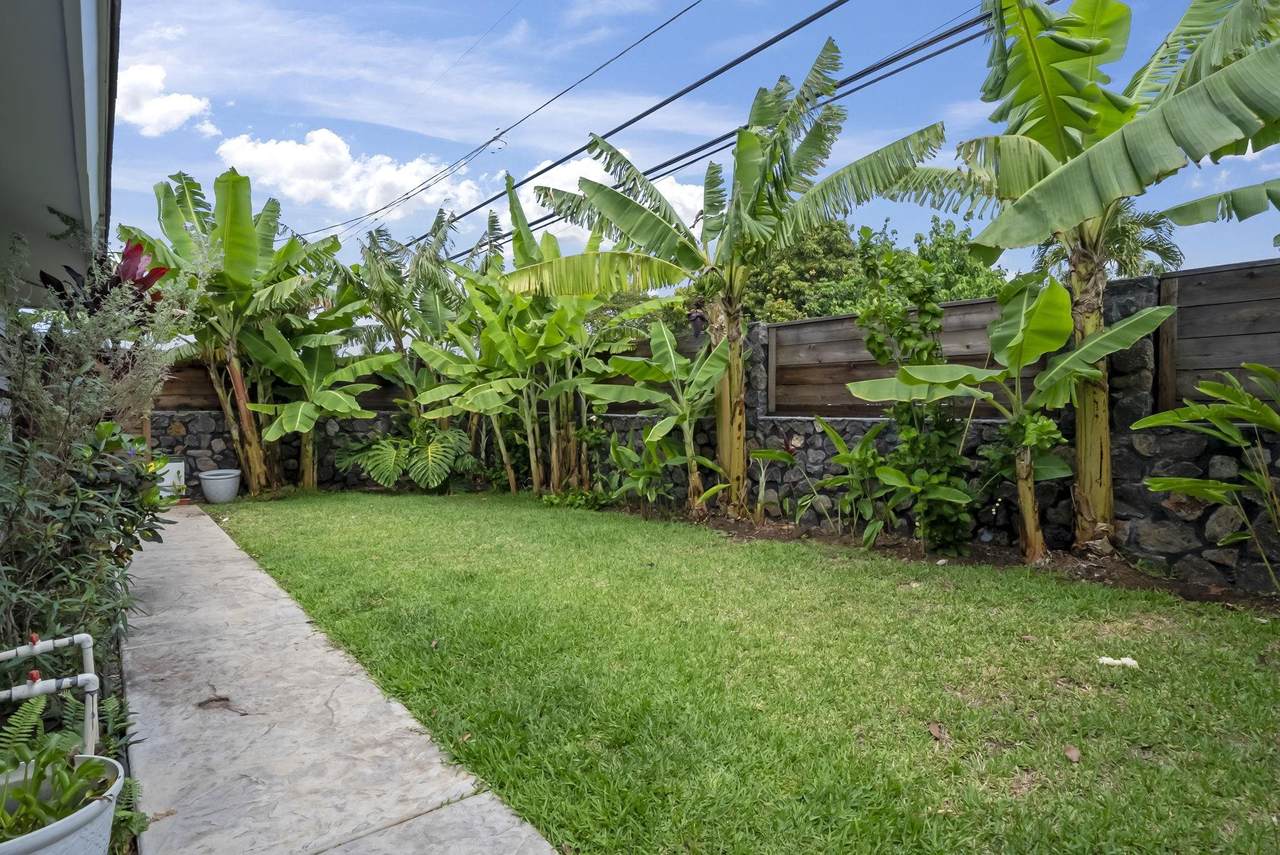 https://bt-photos.global.ssl.fastly.net/maui/1280_boomver_3_405523-2.jpg