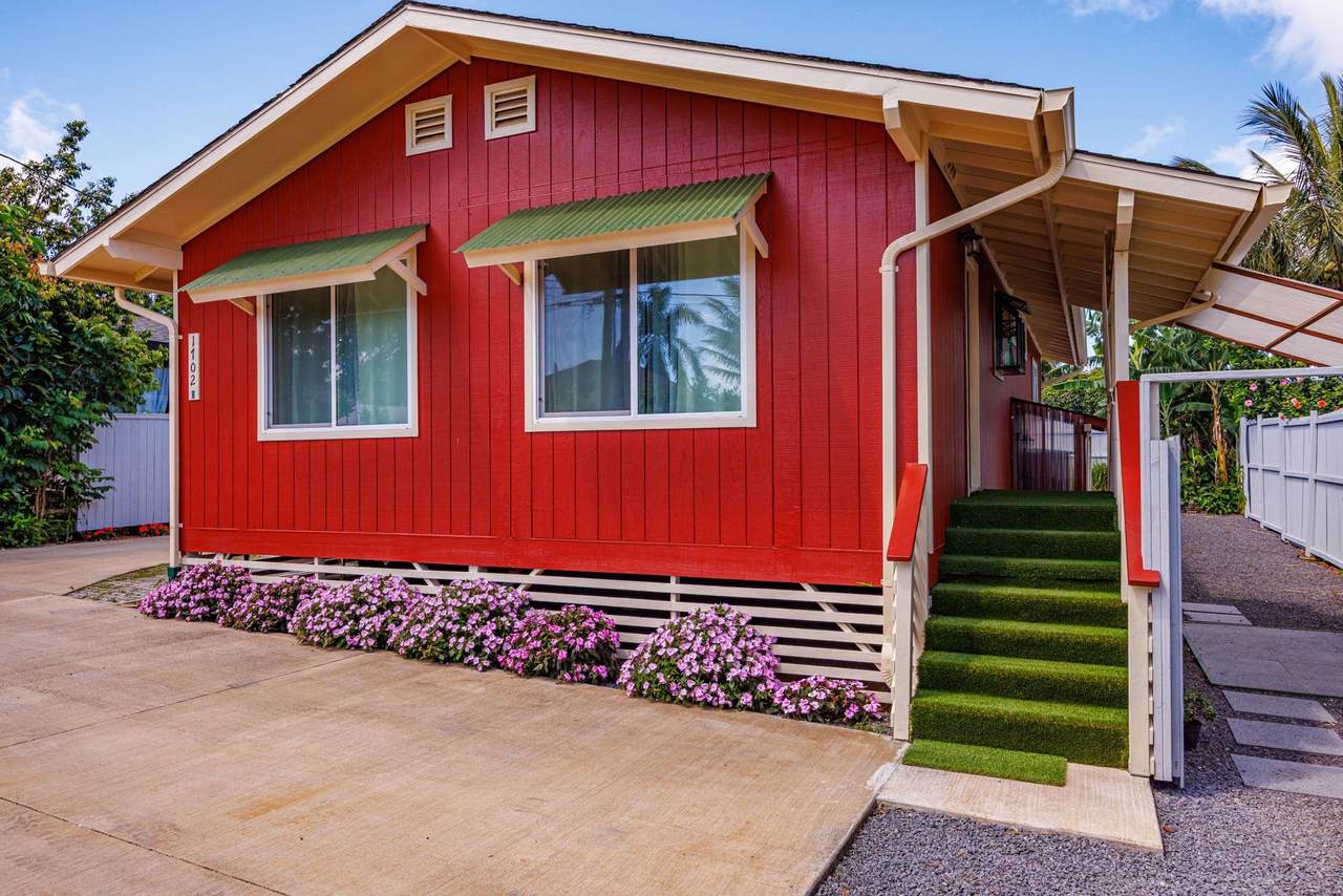 https://bt-photos.global.ssl.fastly.net/maui/1280_boomver_4_407789-2.jpg