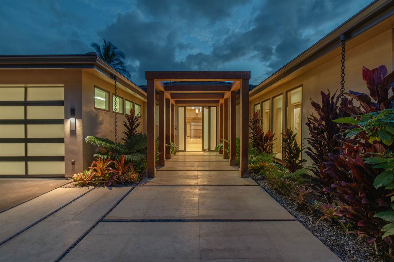 https://bt-photos.global.ssl.fastly.net/maui/1280_boomver_3_408267-2.jpg