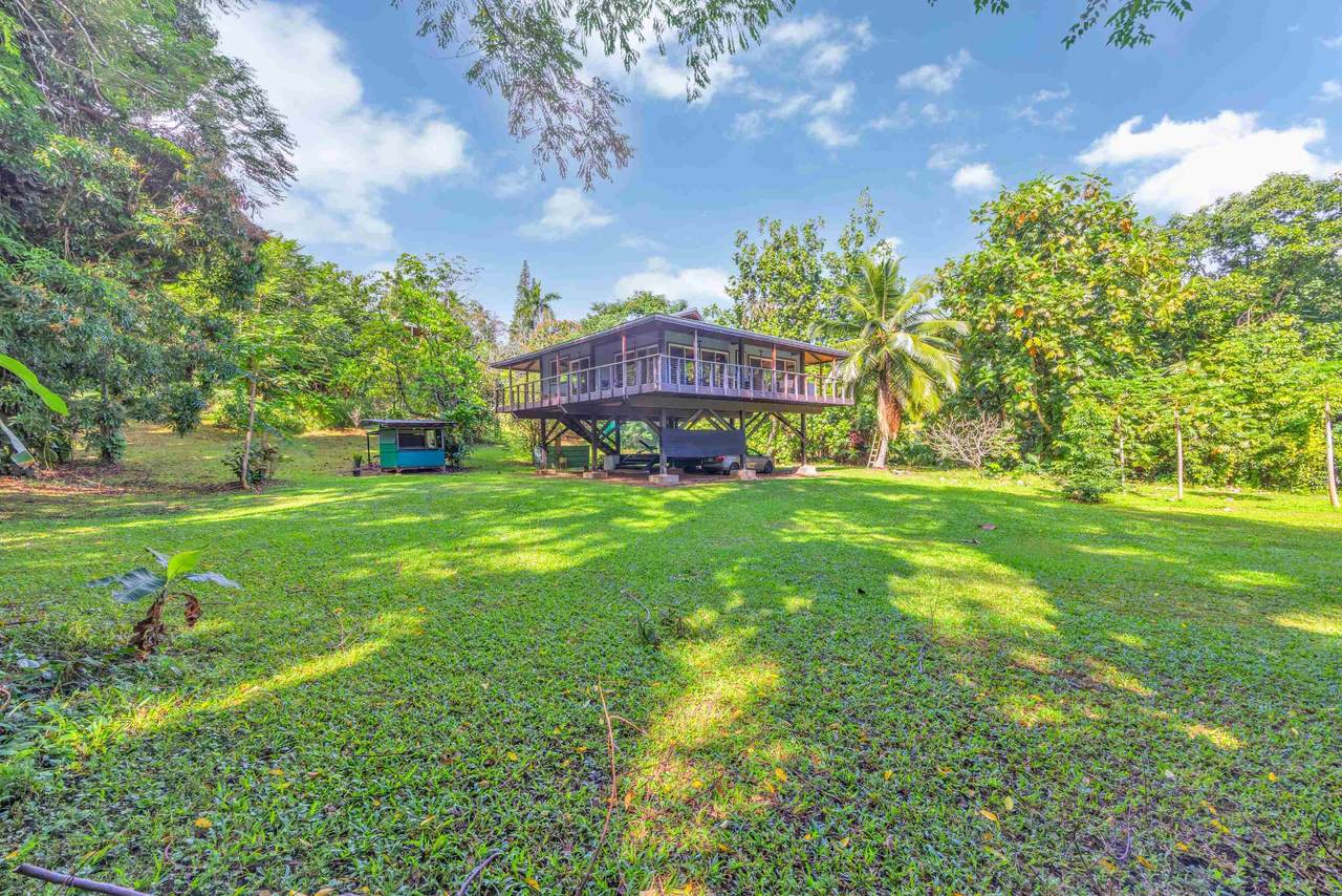https://bt-photos.global.ssl.fastly.net/maui/1280_boomver_5_408305-2.jpg