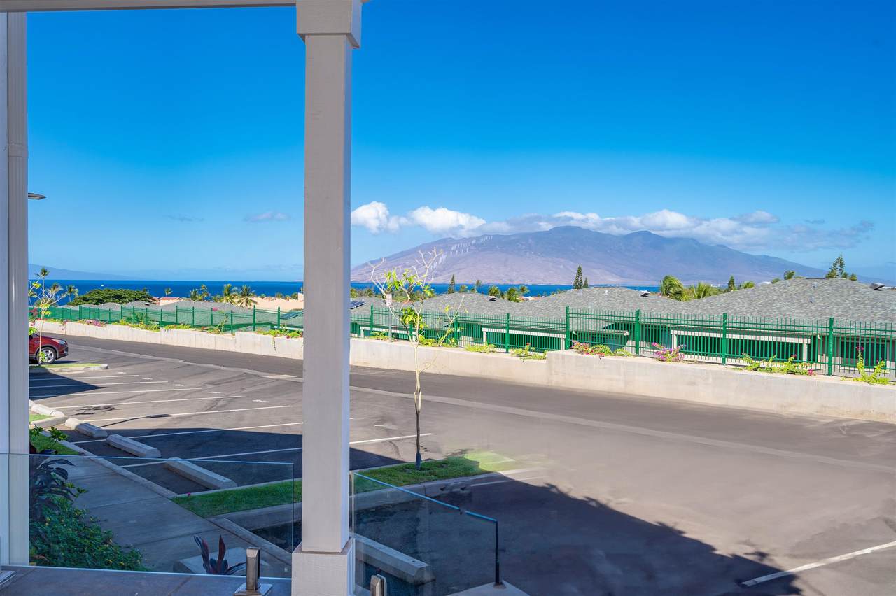 https://bt-photos.global.ssl.fastly.net/maui/1280_boomver_3_408560-2.jpg