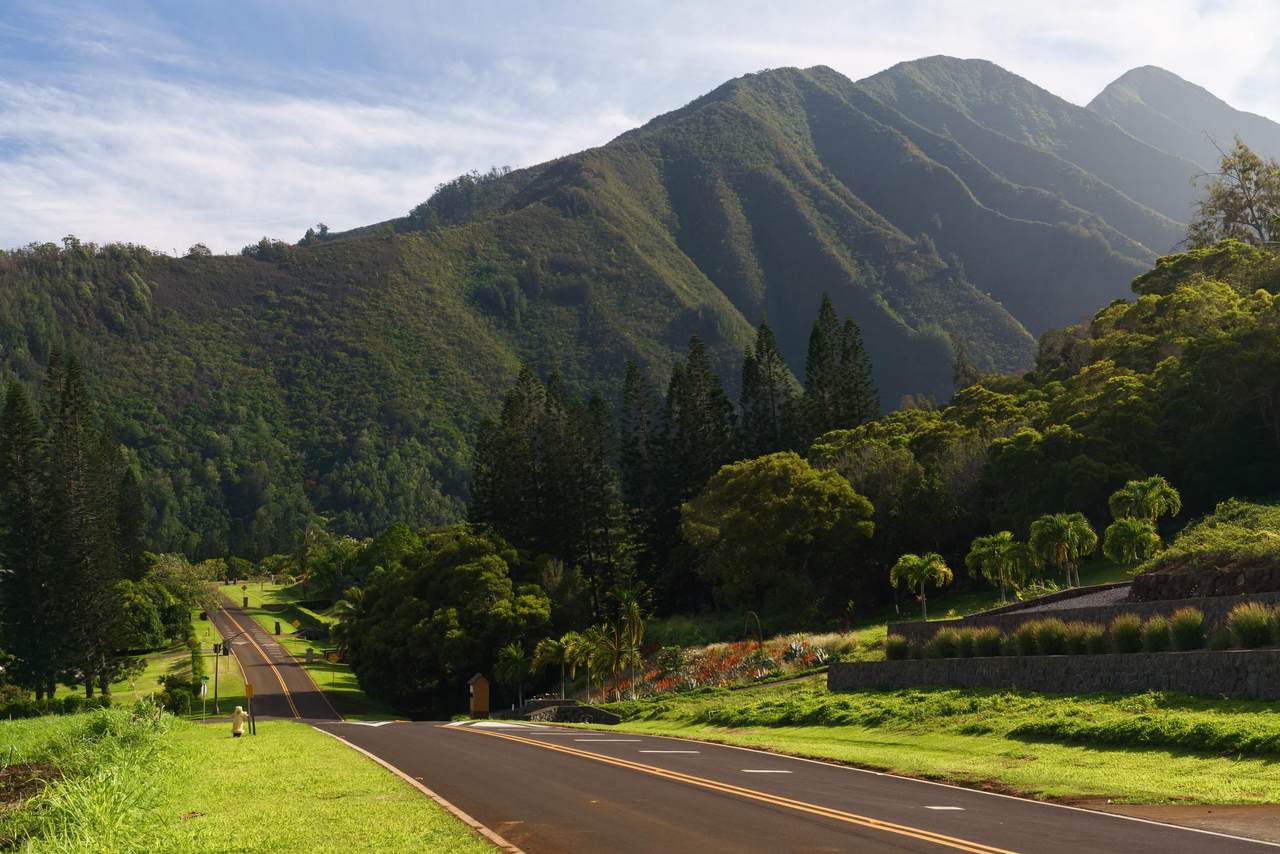 https://bt-photos.global.ssl.fastly.net/maui/1280_boomver_3_408673-2.jpg