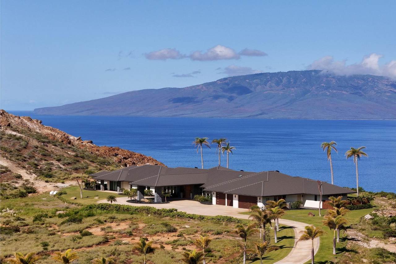 https://bt-photos.global.ssl.fastly.net/maui/1280_boomver_3_408714-2.jpg
