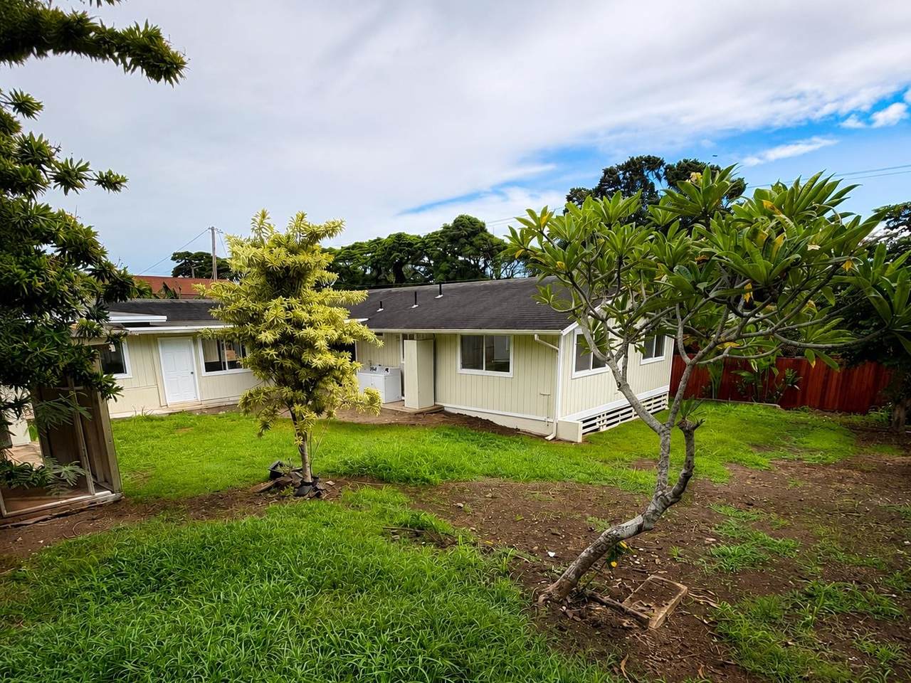 https://bt-photos.global.ssl.fastly.net/maui/1280_boomver_4_410657-2.jpg