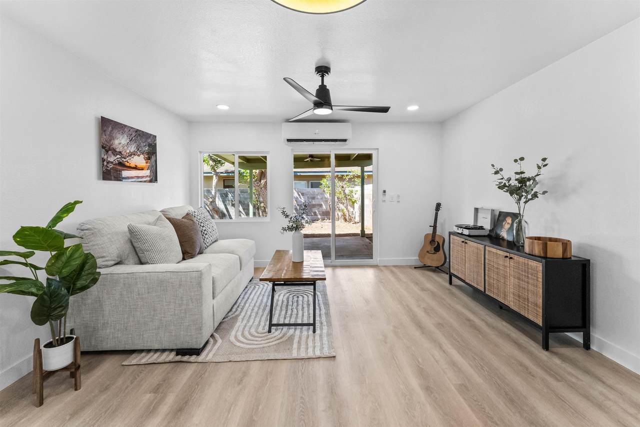 226 Hoomoku St - Photo 1