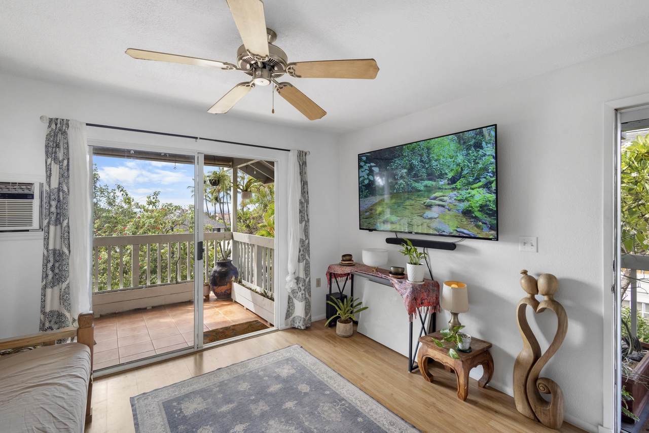 https://bt-photos.global.ssl.fastly.net/maui/1280_boomver_4_407972-2.jpg