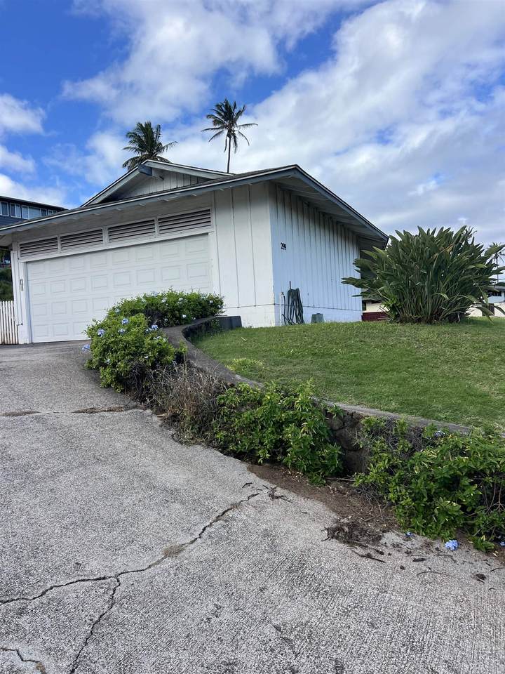 https://bt-photos.global.ssl.fastly.net/maui/1280_boomver_4_408913-2.jpg