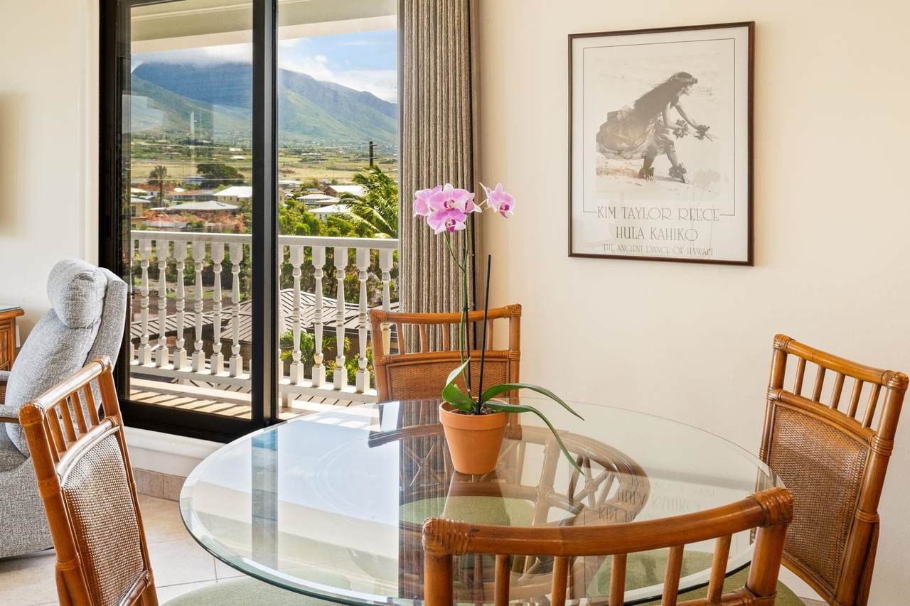 https://bt-photos.global.ssl.fastly.net/maui/1280_boomver_4_409044-2.jpg