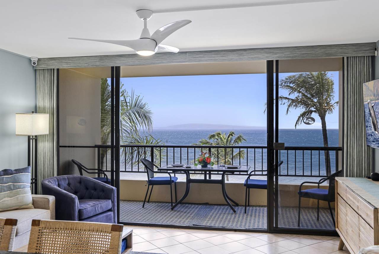 https://bt-photos.global.ssl.fastly.net/maui/1280_boomver_4_409726-2.jpg