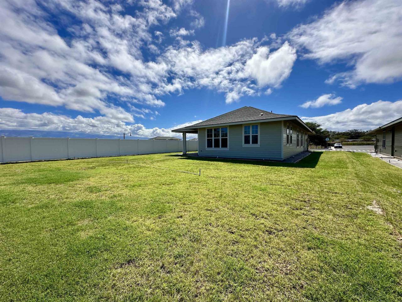 https://bt-photos.global.ssl.fastly.net/maui/1280_boomver_3_405893-2.jpg