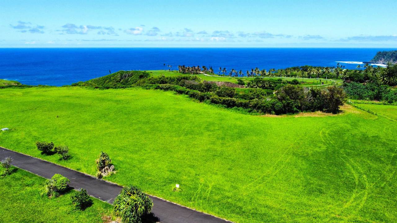 https://bt-photos.global.ssl.fastly.net/maui/1280_boomver_2_406355-2.jpg