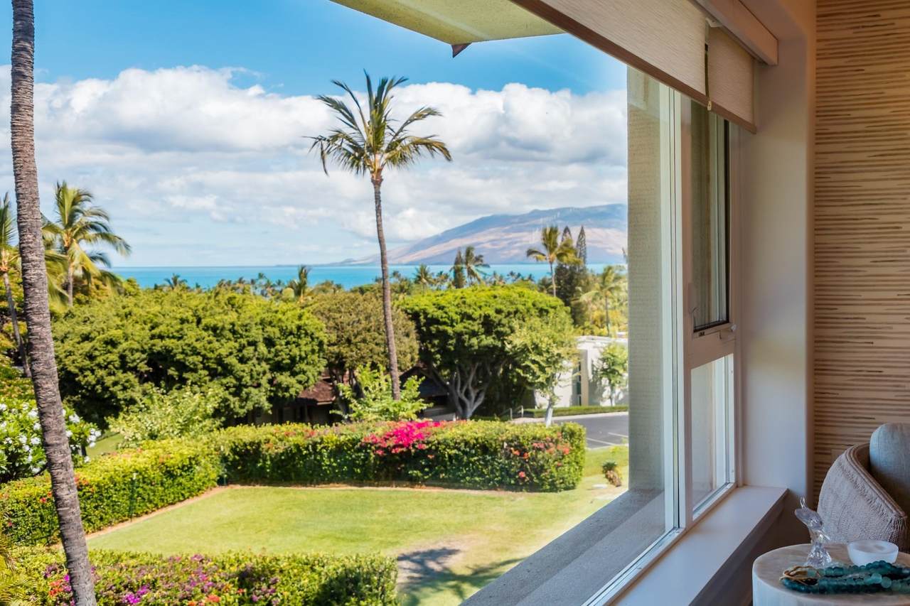 https://bt-photos.global.ssl.fastly.net/maui/1280_boomver_9_408881-2.jpg