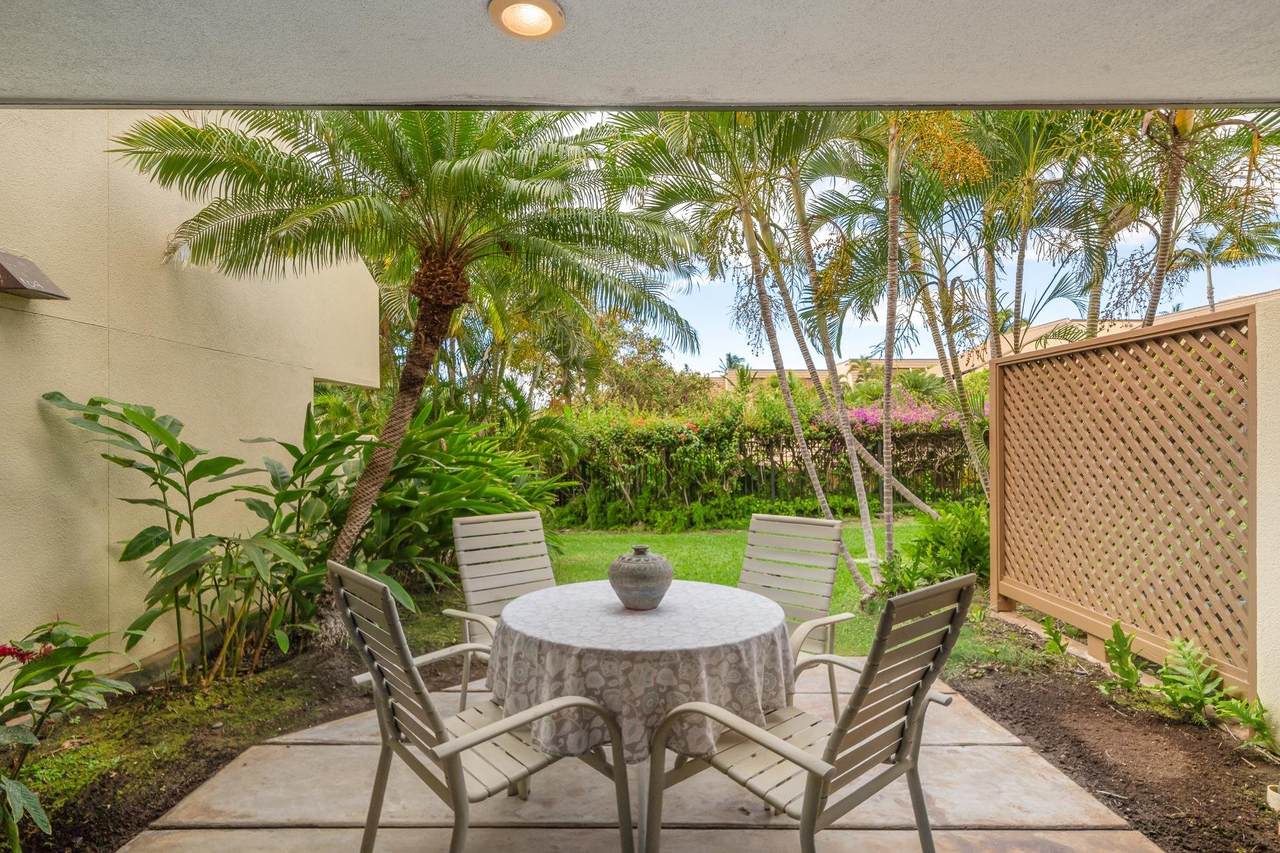 https://bt-photos.global.ssl.fastly.net/maui/1280_boomver_8_407845-2.jpg