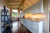 592 Hapapa Rd - Photo 31