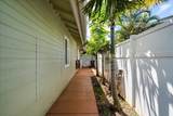 20 Hoe Pl - Photo 35
