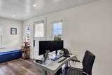 1930 Vineyard St - Photo 8