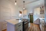 2126 Vineyard St - Photo 14