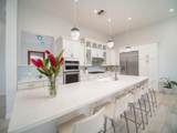 1550 Umeke Cir - Photo 3