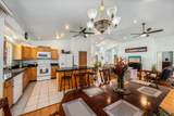 221 Mahie Pl - Photo 10