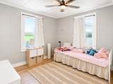 677 Linekona Pl - Photo 22
