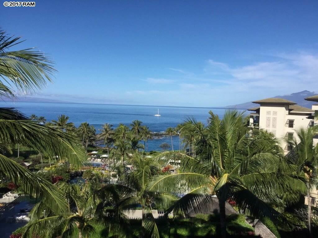 1 Bay Dr - Photo 1