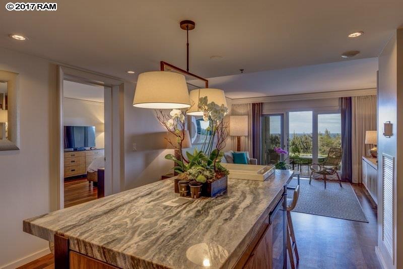 1 Ritz Carlton Dr - Photo 1