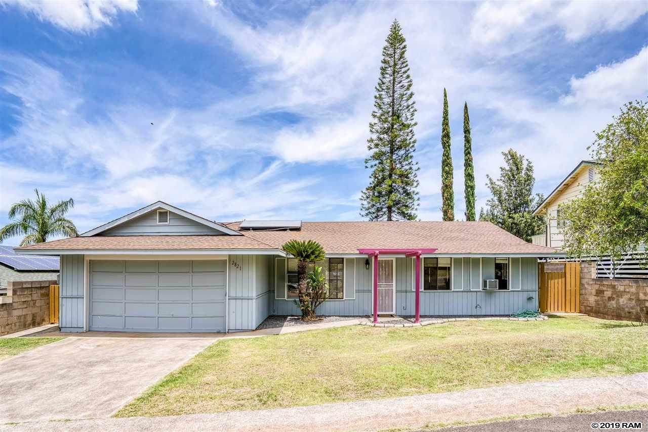2821 Kalialani Cir - Photo 1