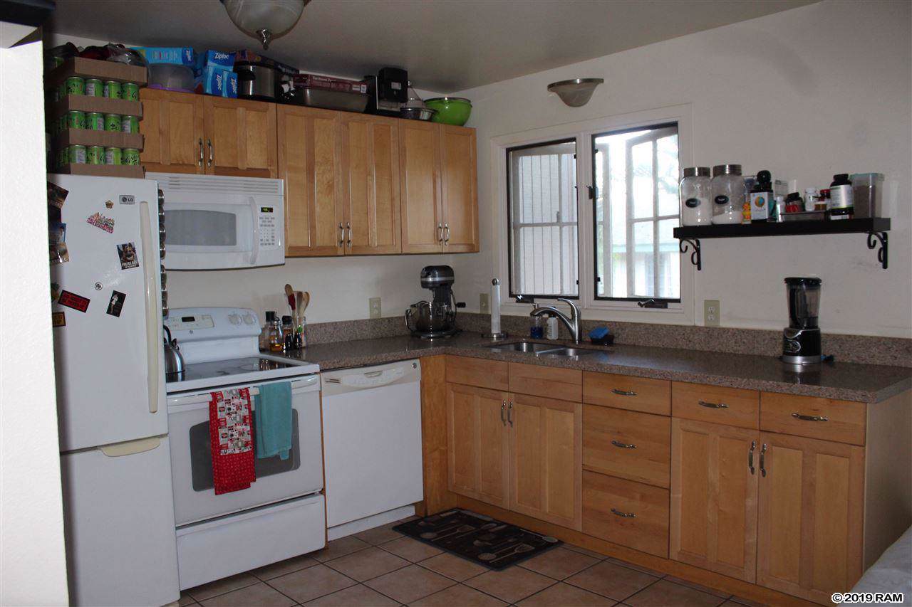 1034 Front St - Photo 1
