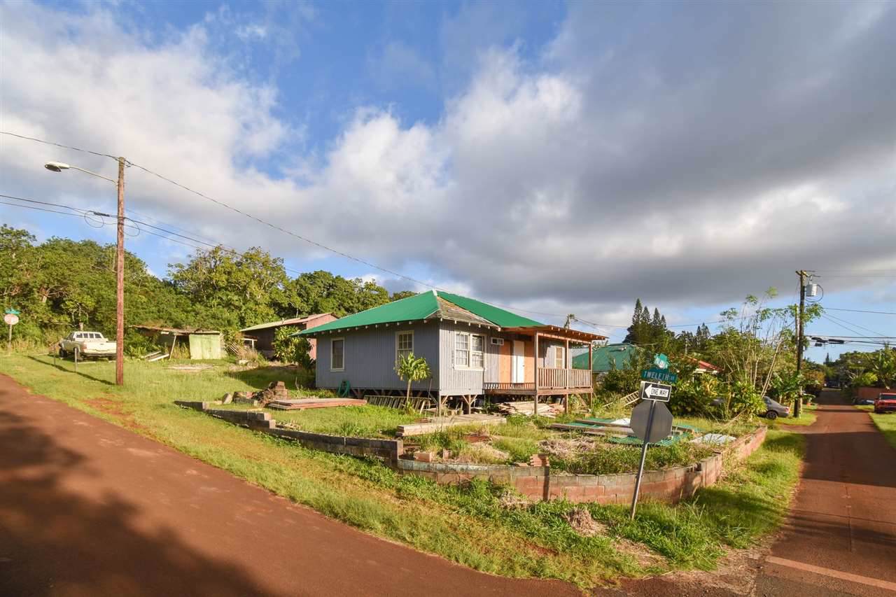 1202 Palawai Ln - Photo 1 1202 Palawai Ln - Photo 1