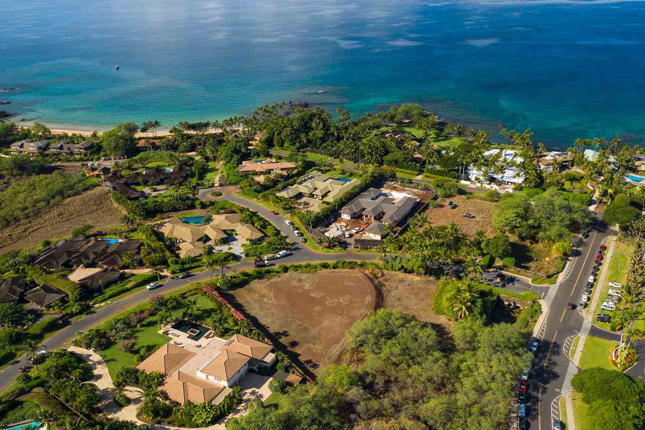 21 Ualei Pl - Photo 1