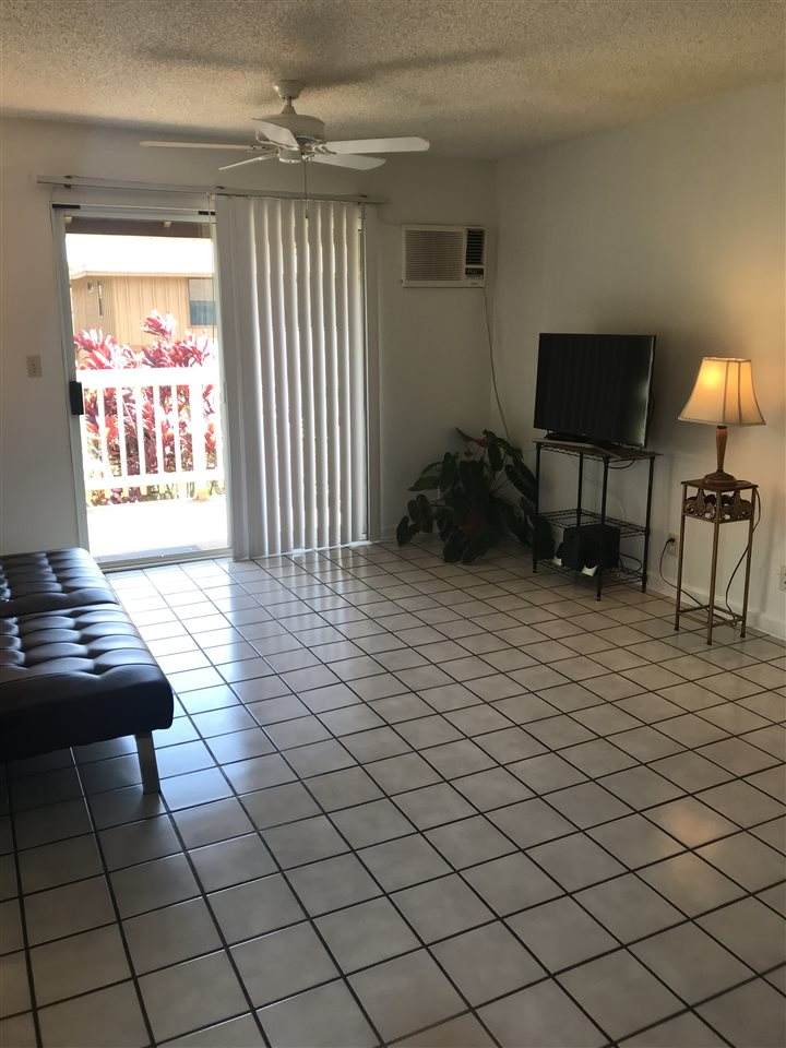 140 Uwapo Rd - Photo 1