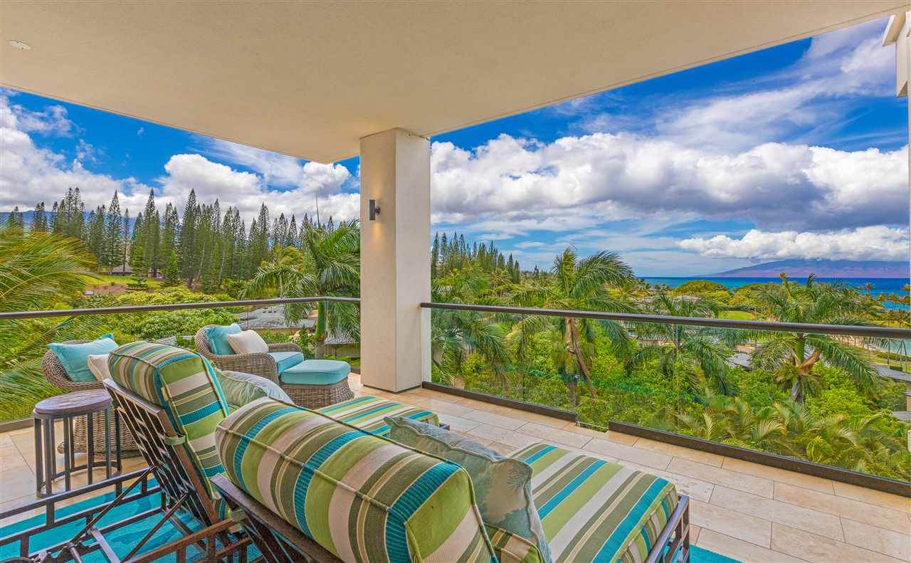 1 Bay Dr - Photo 1