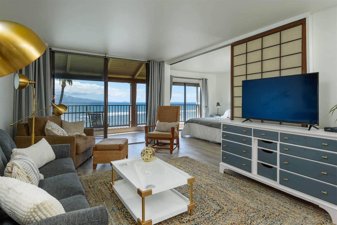 100 Hauoli St - Photo 1