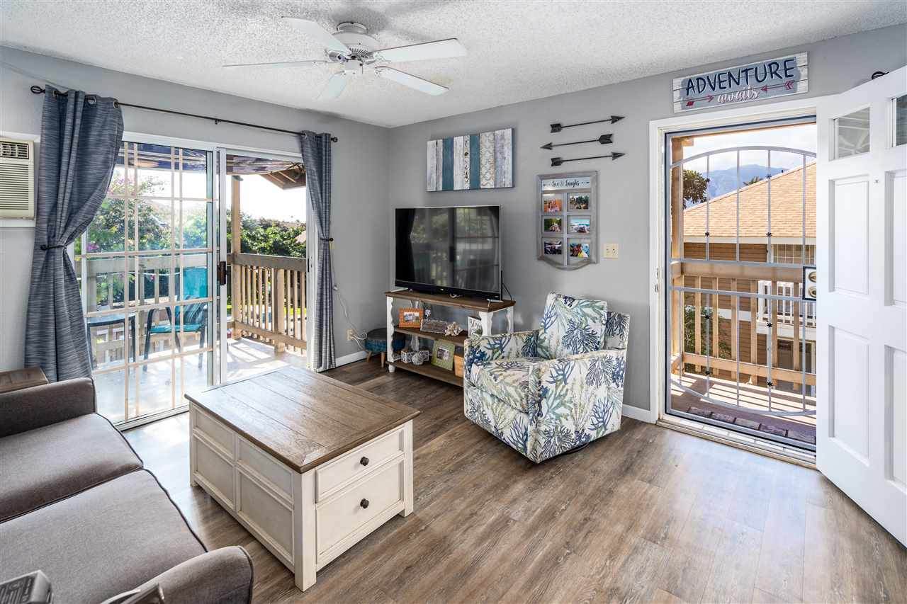 140 Uwapo Rd - Photo 1