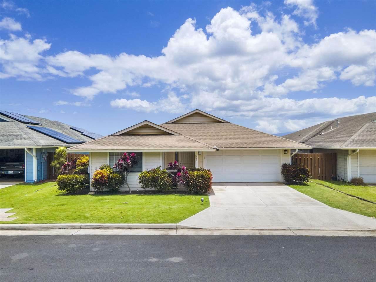 581 Akolea St - Photo 1