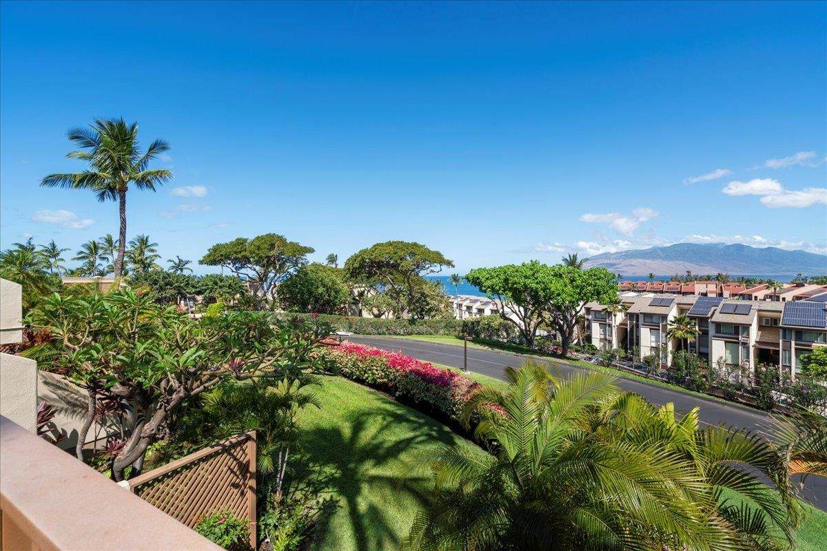 https://bt-photos.global.ssl.fastly.net/maui/orig_boomver_1_405529-2.jpg