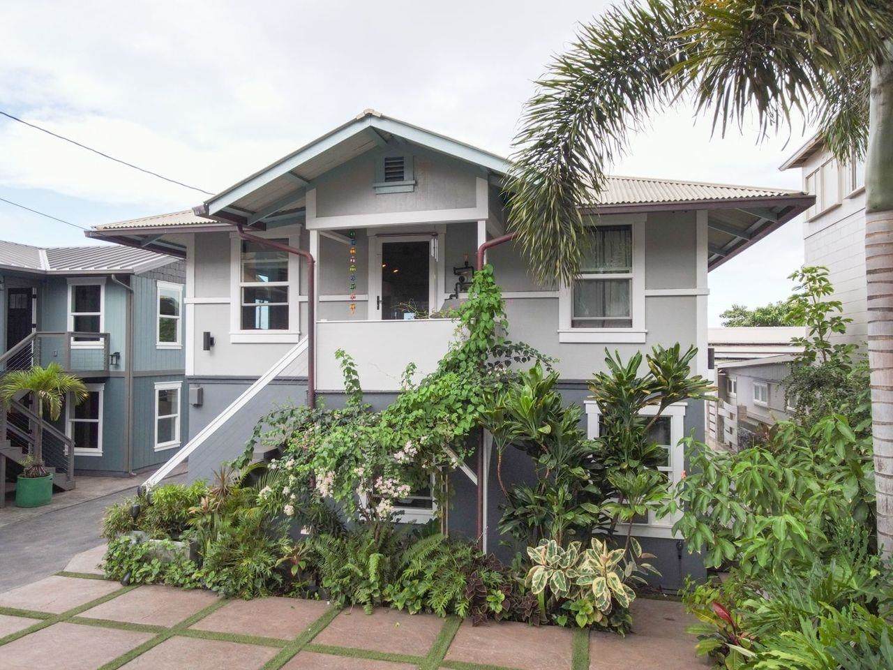 372 Market St - Photo 1