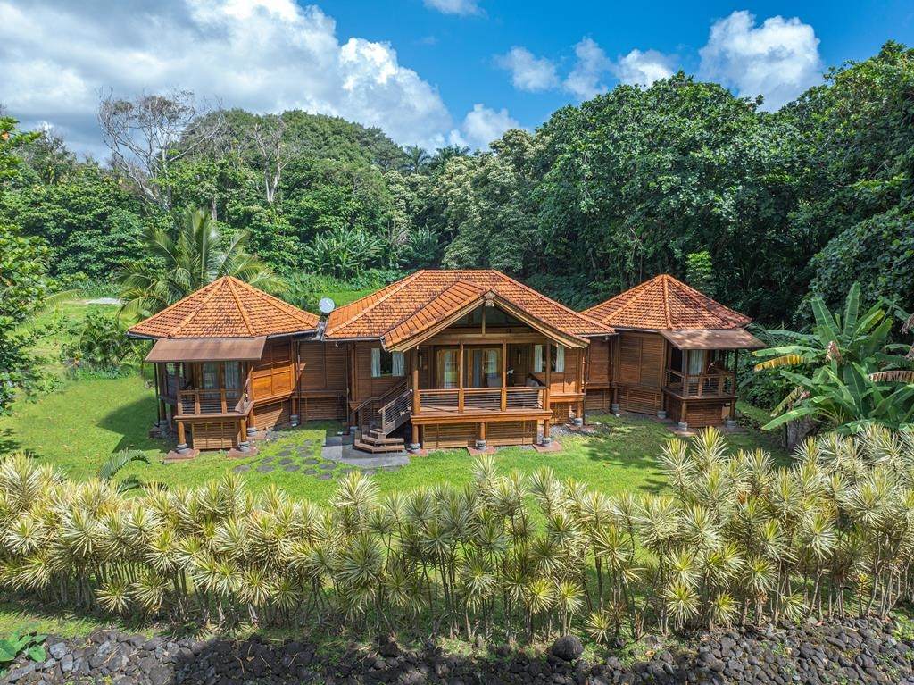 https://bt-photos.global.ssl.fastly.net/maui/orig_boomver_1_407458-2.jpg