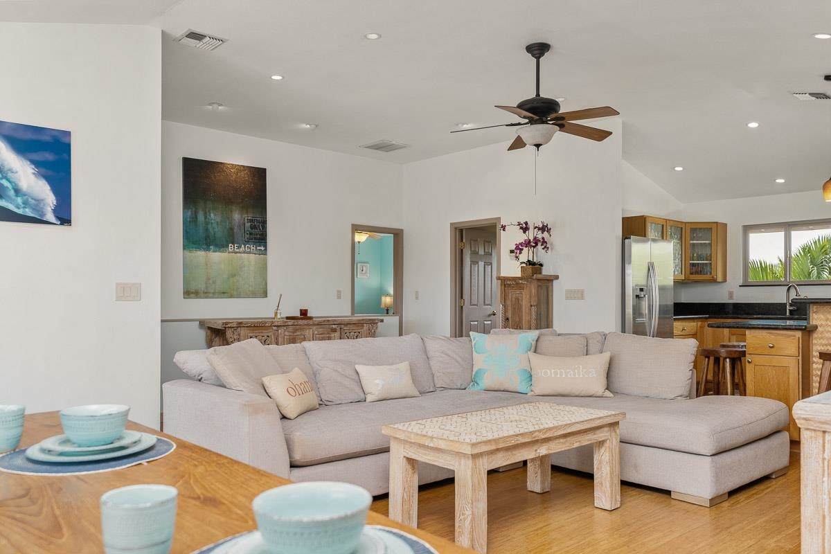720 Hana Hwy - Photo 1