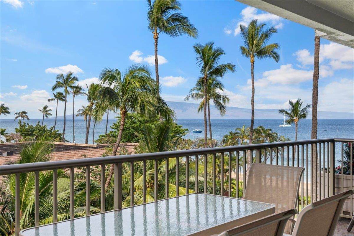 https://bt-photos.global.ssl.fastly.net/maui/orig_boomver_1_409222-2.jpg