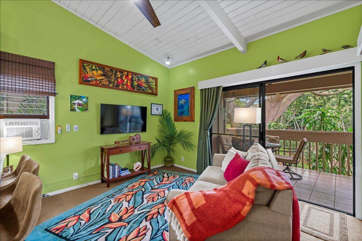 https://bt-photos.global.ssl.fastly.net/maui/1280_boomver_1_409318-2.jpg