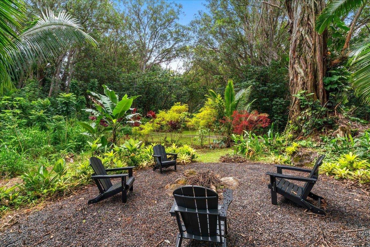 https://bt-photos.global.ssl.fastly.net/maui/orig_boomver_1_409459-2.jpg